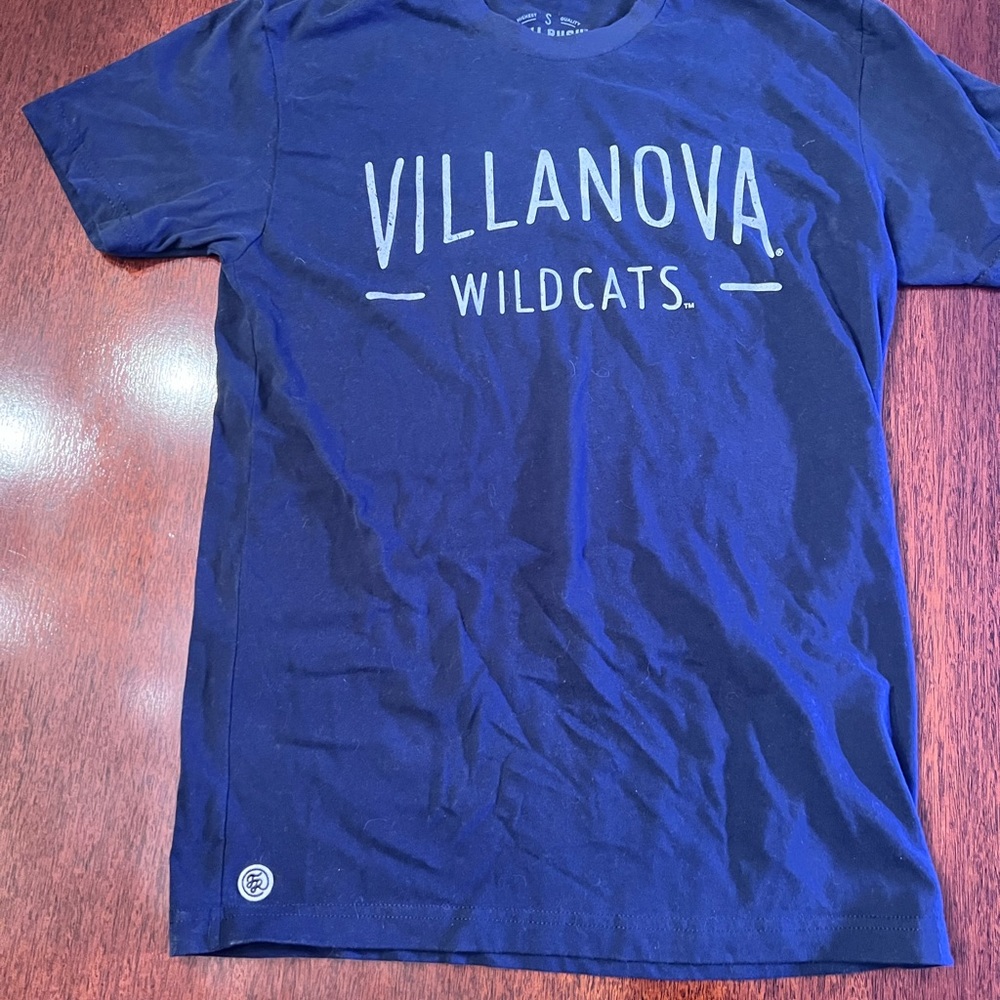 Women’s super soft Villanova t-shirt